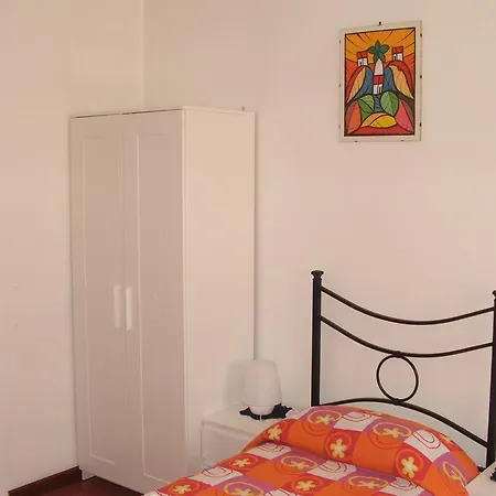 La Cubanina 4*